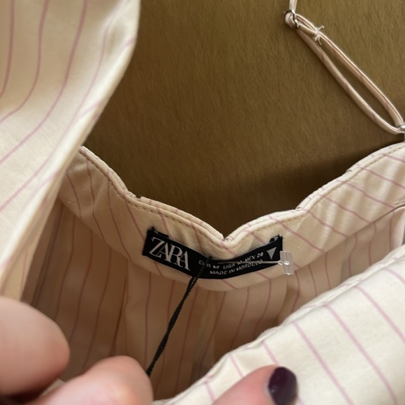 NWT Beige Zara Ruffled Top - Picture 3 of 4